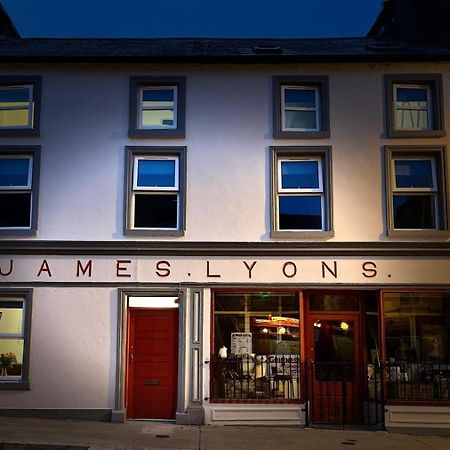 'James Lyons' The Old Main St Ballyhaunis Exterior photo
